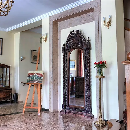 Dwor W Bychowie منتزه العطل