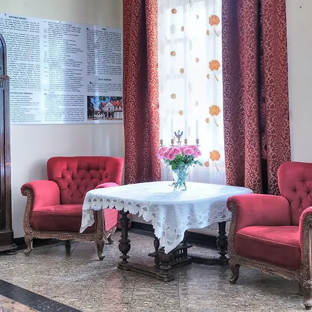 منتزه العطل Dwor W Bychowie جنيفينو