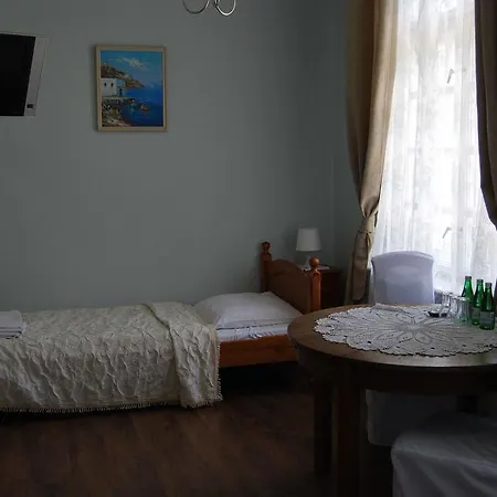 Dwor W Bychowie Ferienpark