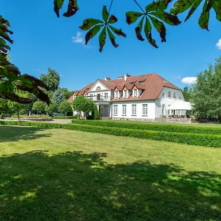 Ferienpark Dwor W Bychowie 3*