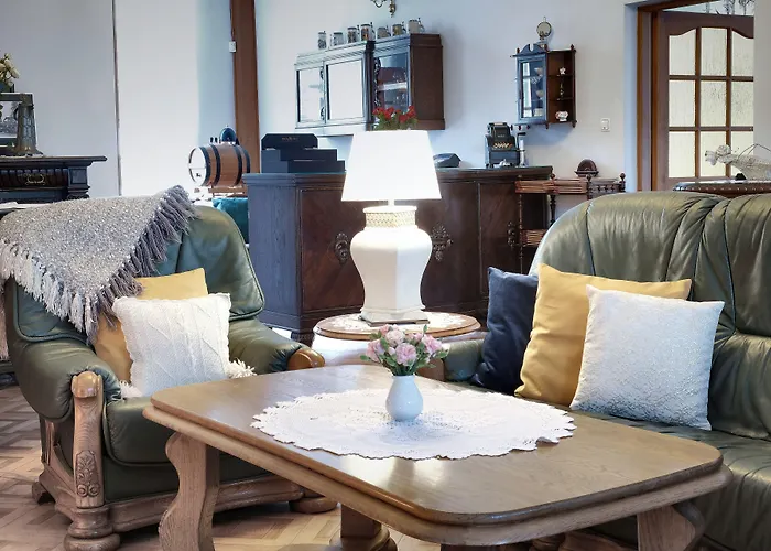 Dwor W Bychowie 3* Гневино