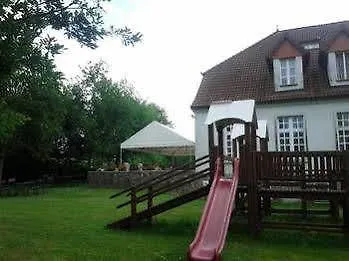 Dwor W Bychowie Гневино