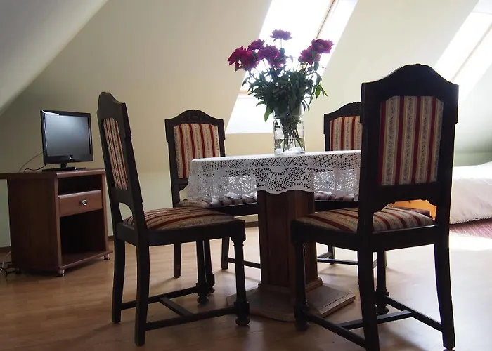 Dwor W Bychowie Гневино